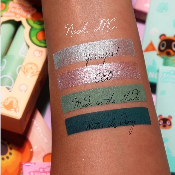 Colourpop x Animal Crossing Eyeshadow Nook, Inc - Picture 5 of 6